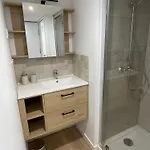 Гостевой дом Independante Avec Salle De Bain Privative Dans Maison Renovee