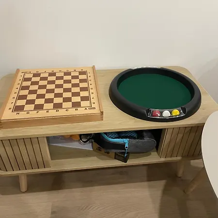 Independante Avec Salle De Bain Privative Dans Maison Renovee Гостевой дом