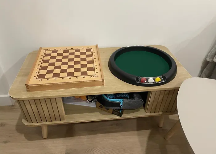 Independante Avec Salle De Bain Privative Dans Maison Renovee Гостевой дом