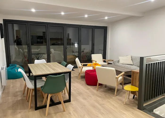 Independante Avec Salle De Bain Privative Dans Maison Renovee *